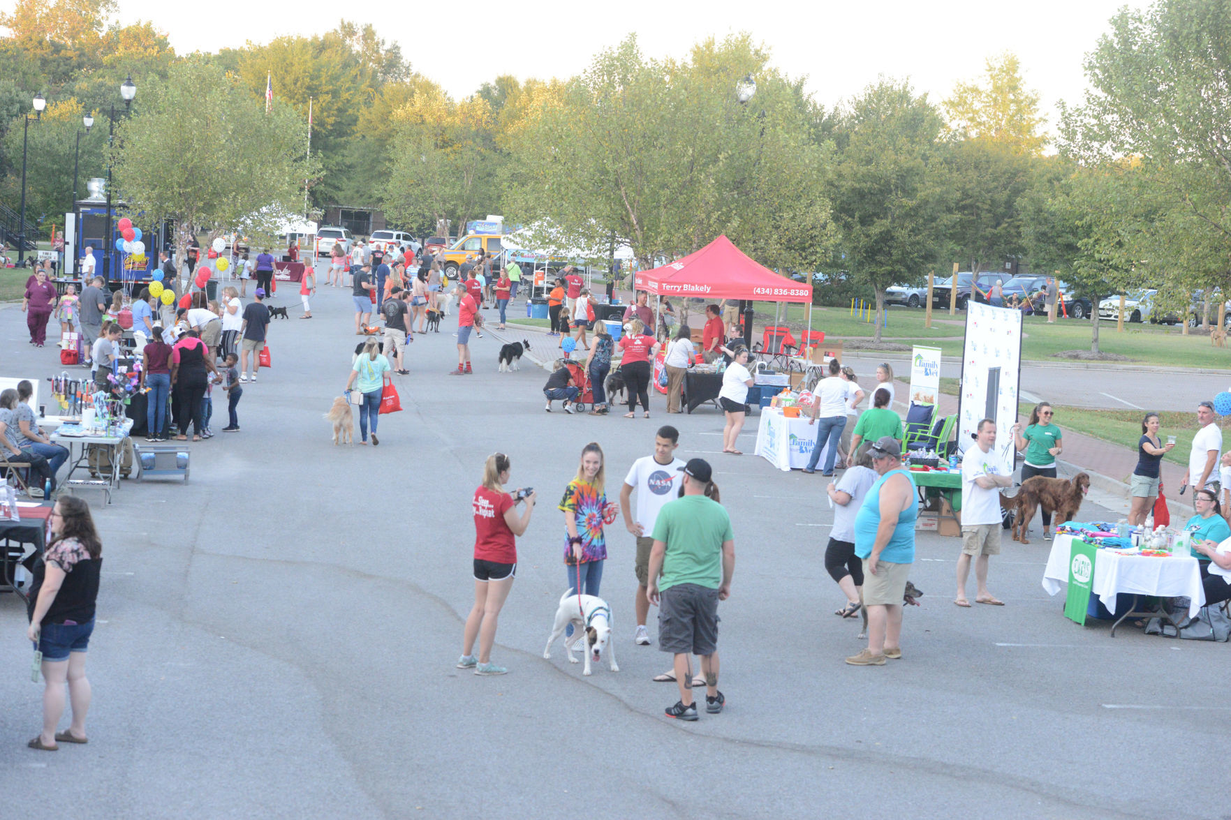 Barktober in Danville